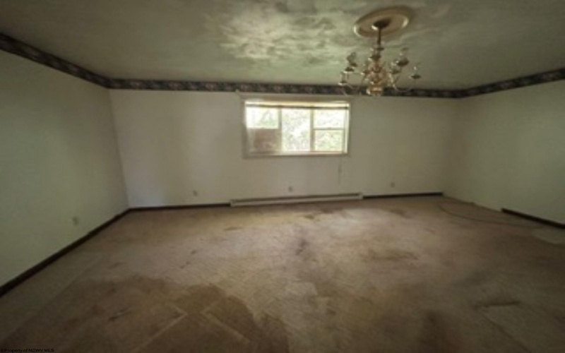 210 Mockingbird Lane, Fairmont, West Virginia 26554, 3 Bedrooms Bedrooms, 7 Rooms Rooms,1 BathroomBathrooms,Single Family Detached,For Sale,Mockingbird,10164904