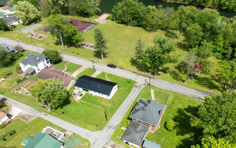 846 Maple Avenue, Grafton, West Virginia 26354, 3 Bedrooms Bedrooms, 8 Rooms Rooms,2 BathroomsBathrooms,Single Family Detached,For Sale,Maple,10164901