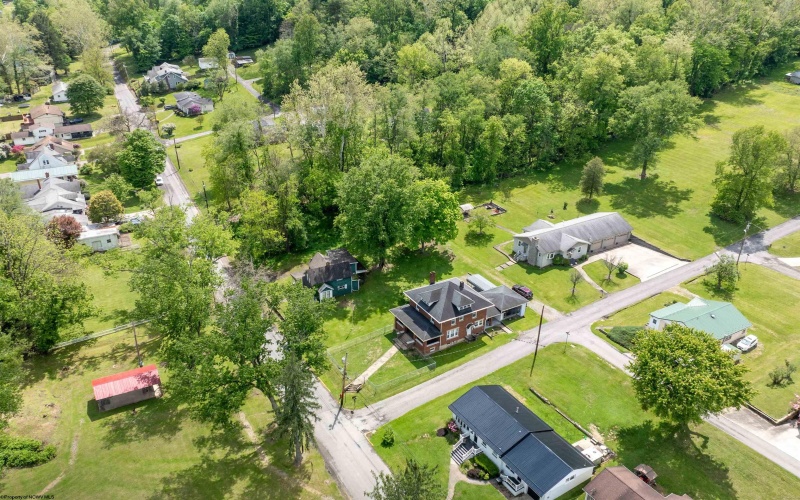 846 Maple Avenue, Grafton, West Virginia 26354, 3 Bedrooms Bedrooms, 8 Rooms Rooms,2 BathroomsBathrooms,Single Family Detached,For Sale,Maple,10164901