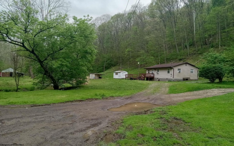 3347 Salem Long Run Road, Salem, West Virginia 26426, 2 Bedrooms Bedrooms, 4 Rooms Rooms,1 BathroomBathrooms,Single Family Detached,For Sale,Salem Long Run,10164891