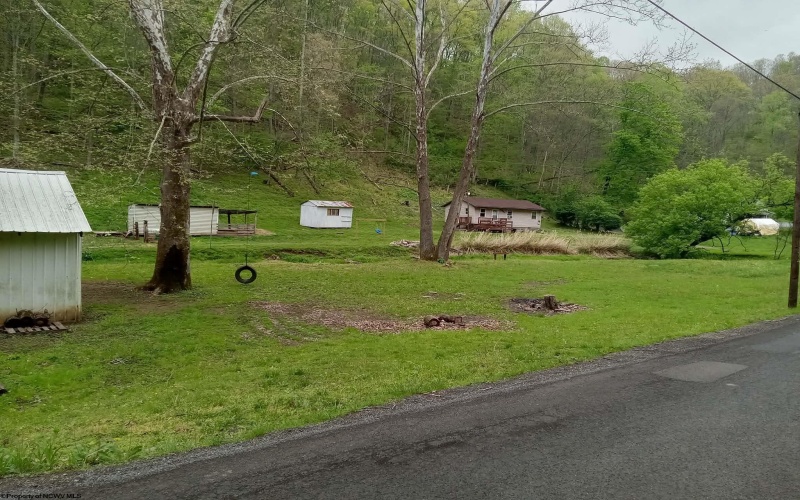 3347 Salem Long Run Road, Salem, West Virginia 26426, 2 Bedrooms Bedrooms, 4 Rooms Rooms,1 BathroomBathrooms,Single Family Detached,For Sale,Salem Long Run,10164891