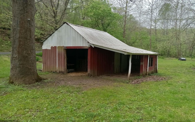 3347 Salem Long Run Road, Salem, West Virginia 26426, 2 Bedrooms Bedrooms, 4 Rooms Rooms,1 BathroomBathrooms,Single Family Detached,For Sale,Salem Long Run,10164891