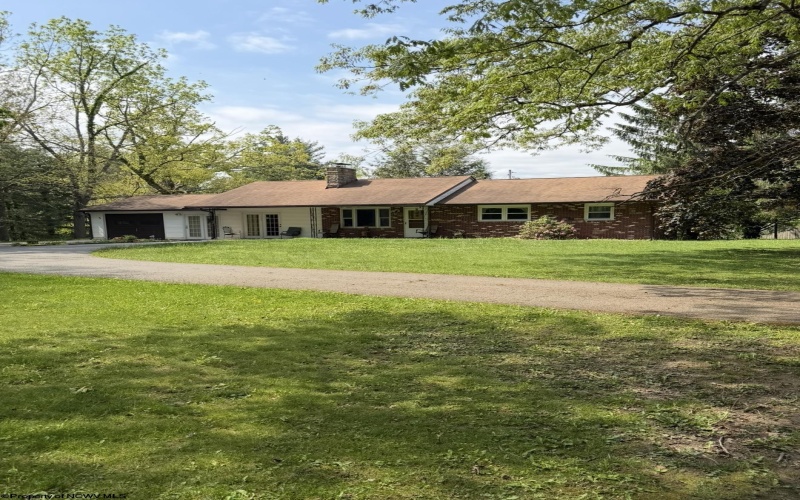 3112 Back Road, Mill Creek, West Virginia 26280, 3 Bedrooms Bedrooms, 6 Rooms Rooms,2 BathroomsBathrooms,Single Family Detached,For Sale,Back,10164892