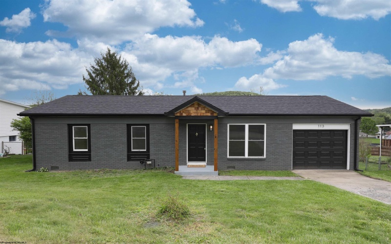113 Apolla Drive, Morgantown, West Virginia 26501, 3 Bedrooms Bedrooms, 5 Rooms Rooms,1 BathroomBathrooms,Single Family Detached,For Sale,Apolla,10164898