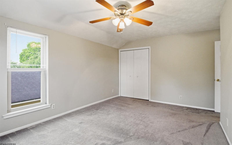 411 Oakdale Avenue, Bridgeport, West Virginia 26301, 3 Bedrooms Bedrooms, 7 Rooms Rooms,2 BathroomsBathrooms,Single Family Detached,For Sale,Oakdale,10164896