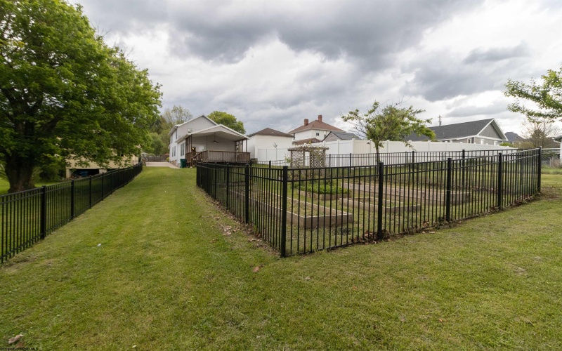 411 Oakdale Avenue, Bridgeport, West Virginia 26301, 3 Bedrooms Bedrooms, 7 Rooms Rooms,2 BathroomsBathrooms,Single Family Detached,For Sale,Oakdale,10164896