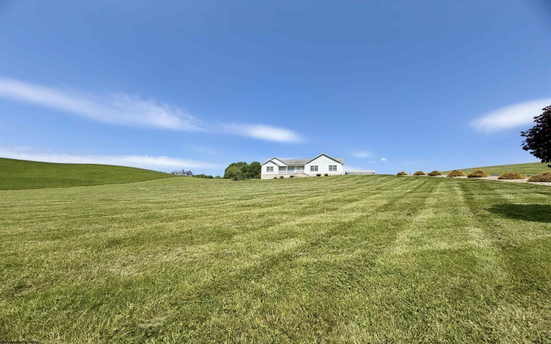 309 Sunrise Ridge Drive, Reedsville, West Virginia 26547, 3 Bedrooms Bedrooms, 8 Rooms Rooms,3 BathroomsBathrooms,Single Family Detached,For Sale,Sunrise Ridge,10164906