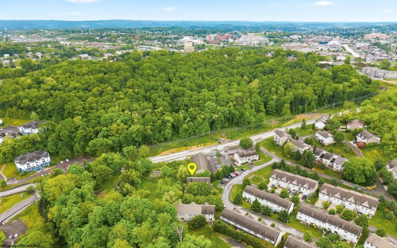 401 Cassina Drive, Morgantown, West Virginia 26505, 3 Bedrooms Bedrooms, 7 Rooms Rooms,2 BathroomsBathrooms,Single Family Attached,For Sale,Cassina,10164915