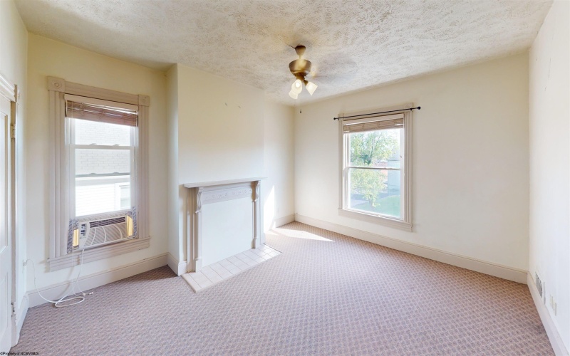 405 6th Street, Fairmont, West Virginia 26554-9998, 4 Bedrooms Bedrooms, 9 Rooms Rooms,1 BathroomBathrooms,Single Family Detached,For Sale,6th,10164933 405 6th Street, Fairmont, West Virginia 26554-9998, 4 Bedrooms Bedrooms, 9 Rooms Rooms,1 BathroomBathrooms,Single Family Detached,For Sale,6th,10164933