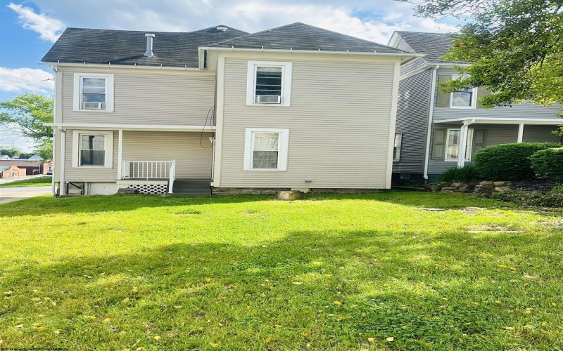 405 6th Street, Fairmont, West Virginia 26554-9998, 4 Bedrooms Bedrooms, 9 Rooms Rooms,1 BathroomBathrooms,Single Family Detached,For Sale,6th,10164933 405 6th Street, Fairmont, West Virginia 26554-9998, 4 Bedrooms Bedrooms, 9 Rooms Rooms,1 BathroomBathrooms,Single Family Detached,For Sale,6th,10164933