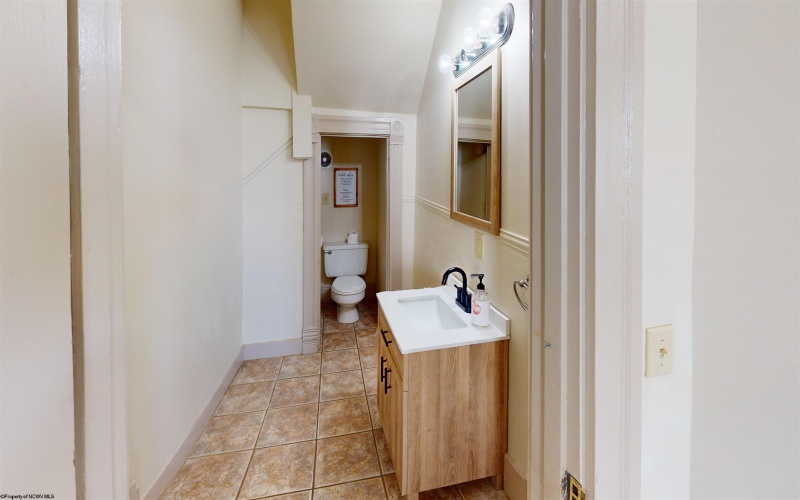 405 6th Street, Fairmont, West Virginia 26554-9998, 4 Bedrooms Bedrooms, 9 Rooms Rooms,1 BathroomBathrooms,Single Family Detached,For Sale,6th,10164933 405 6th Street, Fairmont, West Virginia 26554-9998, 4 Bedrooms Bedrooms, 9 Rooms Rooms,1 BathroomBathrooms,Single Family Detached,For Sale,6th,10164933