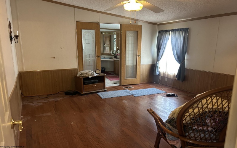1014 Indiana Avenue, Fairmont, West Virginia 26554-3151, 3 Bedrooms Bedrooms, 11 Rooms Rooms,3 BathroomsBathrooms,Single Family Detached,For Sale,Indiana,10164932