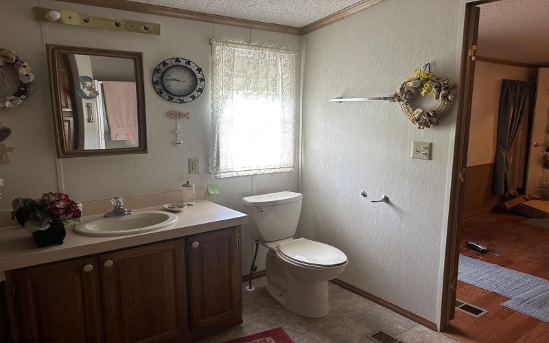 1014 Indiana Avenue, Fairmont, West Virginia 26554-3151, 3 Bedrooms Bedrooms, 11 Rooms Rooms,3 BathroomsBathrooms,Single Family Detached,For Sale,Indiana,10164932