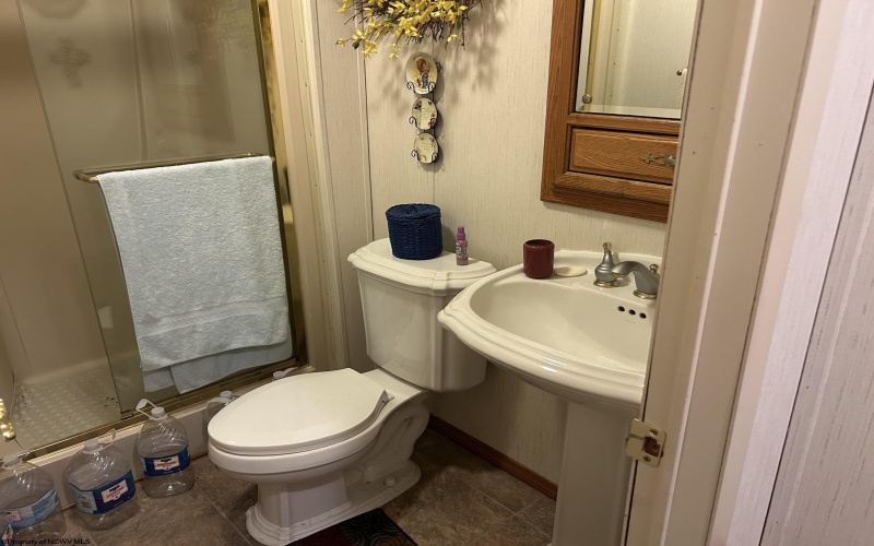 1014 Indiana Avenue, Fairmont, West Virginia 26554-3151, 3 Bedrooms Bedrooms, 11 Rooms Rooms,3 BathroomsBathrooms,Single Family Detached,For Sale,Indiana,10164932