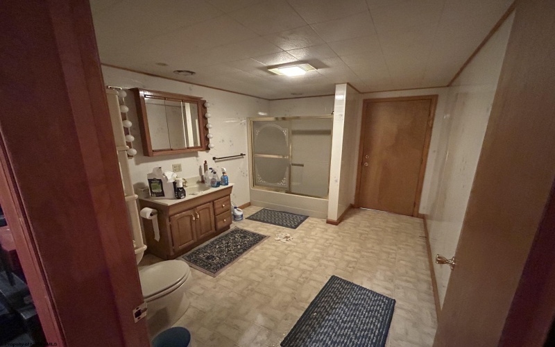 1014 Indiana Avenue, Fairmont, West Virginia 26554-3151, 3 Bedrooms Bedrooms, 11 Rooms Rooms,3 BathroomsBathrooms,Single Family Detached,For Sale,Indiana,10164932
