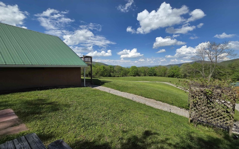 283 Haines Knob Road, Harman, West Virginia 26296, 2 Bedrooms Bedrooms, 4 Rooms Rooms,2 BathroomsBathrooms,Single Family Detached,For Sale,Haines Knob,10164929