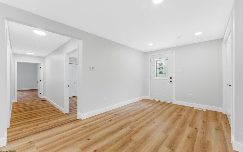 1144 Grafton Road, Morgantown, West Virginia 26508, 4 Bedrooms Bedrooms, 6 Rooms Rooms,3 BathroomsBathrooms,Single Family Detached,For Sale,Grafton,10164908