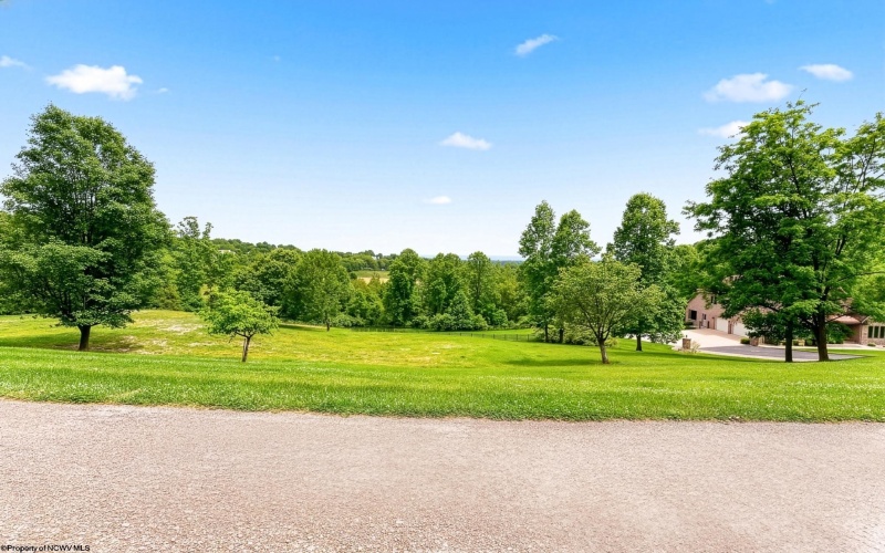 113 Iris Lane, Morgantown, West Virginia 26501, ,Lots/land,For Sale,Iris,10164947