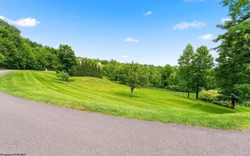 113 Iris Lane, Morgantown, West Virginia 26501, ,Lots/land,For Sale,Iris,10164947