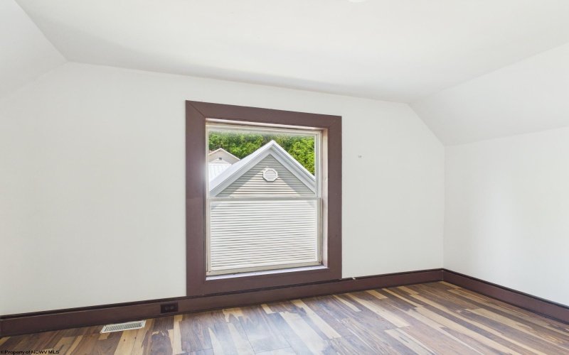 309 Main Street, Mannington, West Virginia 26582, 3 Bedrooms Bedrooms, 8 Rooms Rooms,2 BathroomsBathrooms,Single Family Detached,For Sale,Main,10164952