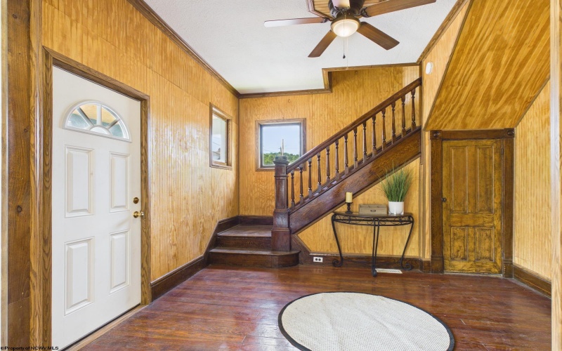 309 Main Street, Mannington, West Virginia 26582, 3 Bedrooms Bedrooms, 8 Rooms Rooms,2 BathroomsBathrooms,Single Family Detached,For Sale,Main,10164952