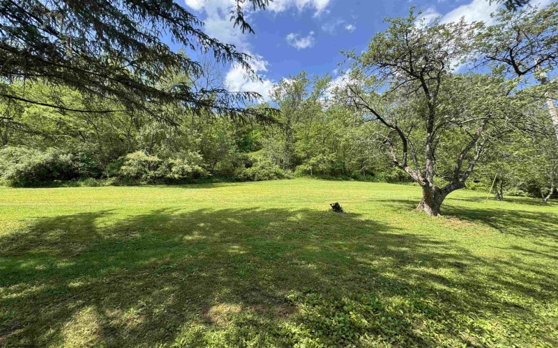 806 Indian Run Road, Salem, West Virginia 26426-8582, 3 Bedrooms Bedrooms, 6 Rooms Rooms,2 BathroomsBathrooms,Single Family Detached,For Sale,Indian Run,10164934