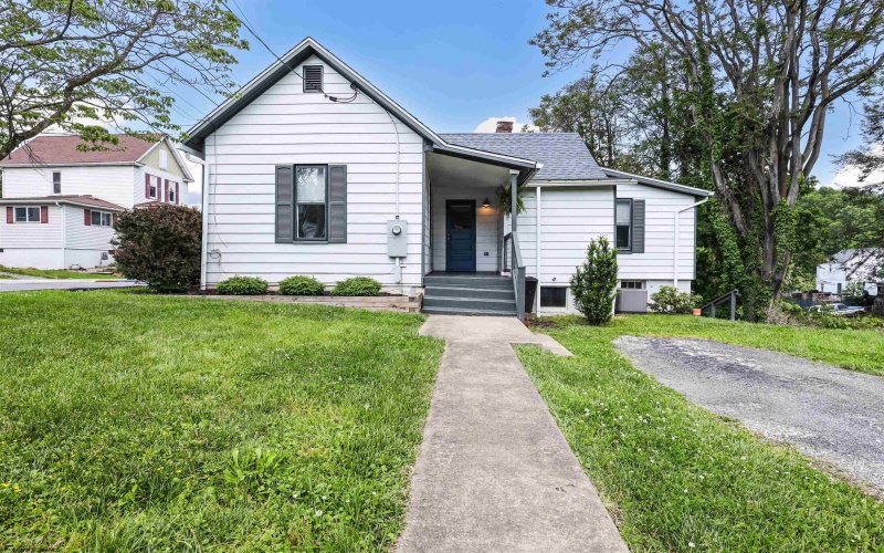 245 Cherry Street, Morgantown, West Virginia 26501, 2 Bedrooms Bedrooms, 5 Rooms Rooms,1 BathroomBathrooms,Single Family Detached,For Sale,Cherry,10164940