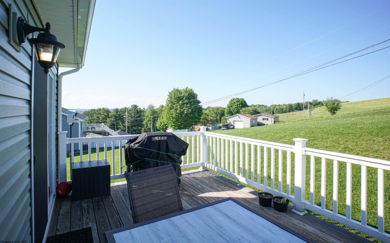 15 Charolais Circle, Fairmont, West Virginia 26554, 3 Bedrooms Bedrooms, 7 Rooms Rooms,2 BathroomsBathrooms,Single Family Detached,For Sale,Charolais,10164939 15 Charolais Circle, Fairmont, West Virginia 26554, 3 Bedrooms Bedrooms, 7 Rooms Rooms,2 BathroomsBathrooms,Single Family Detached,For Sale,Charolais,10164939