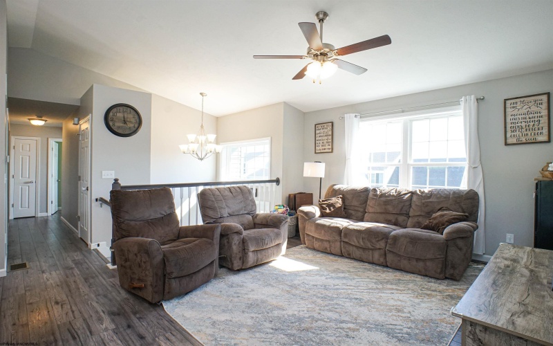 15 Charolais Circle, Fairmont, West Virginia 26554, 3 Bedrooms Bedrooms, 7 Rooms Rooms,2 BathroomsBathrooms,Single Family Detached,For Sale,Charolais,10164939 15 Charolais Circle, Fairmont, West Virginia 26554, 3 Bedrooms Bedrooms, 7 Rooms Rooms,2 BathroomsBathrooms,Single Family Detached,For Sale,Charolais,10164939