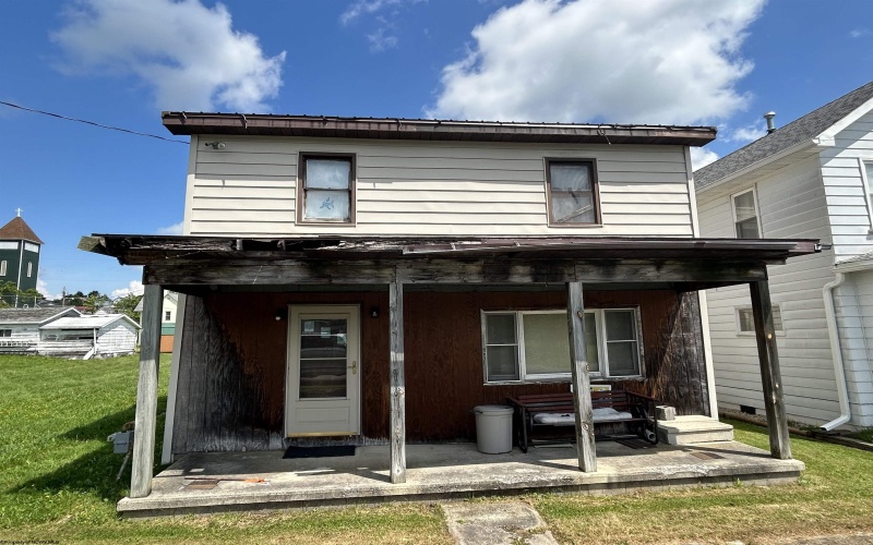 268 Henry Avenue, Davis, West Virginia 26260, 4 Bedrooms Bedrooms, 8 Rooms Rooms,2 BathroomsBathrooms,Single Family Detached,For Sale,Henry,10164948