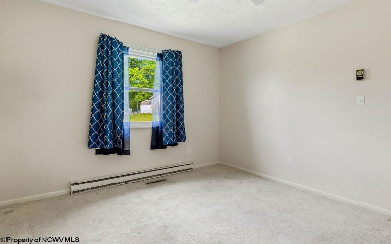 51 England Road, Morgantown, West Virginia 26508, 3 Bedrooms Bedrooms, 6 Rooms Rooms,1 BathroomBathrooms,Single Family Detached,For Sale,England,10164935