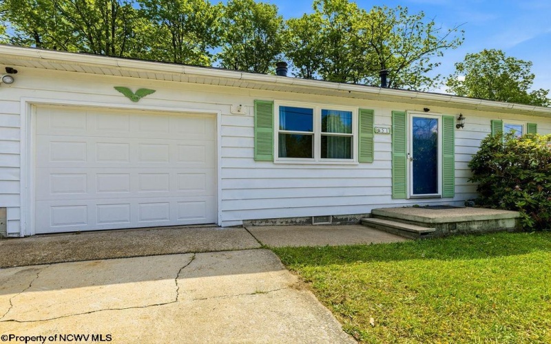 51 England Road, Morgantown, West Virginia 26508, 3 Bedrooms Bedrooms, 6 Rooms Rooms,1 BathroomBathrooms,Single Family Detached,For Sale,England,10164935