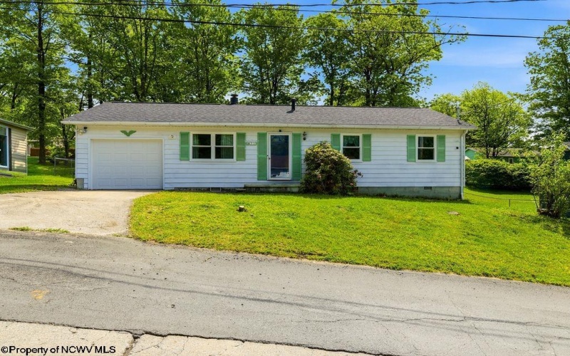 51 England Road, Morgantown, West Virginia 26508, 3 Bedrooms Bedrooms, 6 Rooms Rooms,1 BathroomBathrooms,Single Family Detached,For Sale,England,10164935