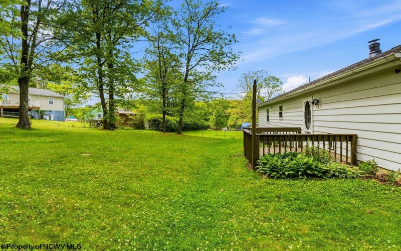 51 England Road, Morgantown, West Virginia 26508, 3 Bedrooms Bedrooms, 6 Rooms Rooms,1 BathroomBathrooms,Single Family Detached,For Sale,England,10164935