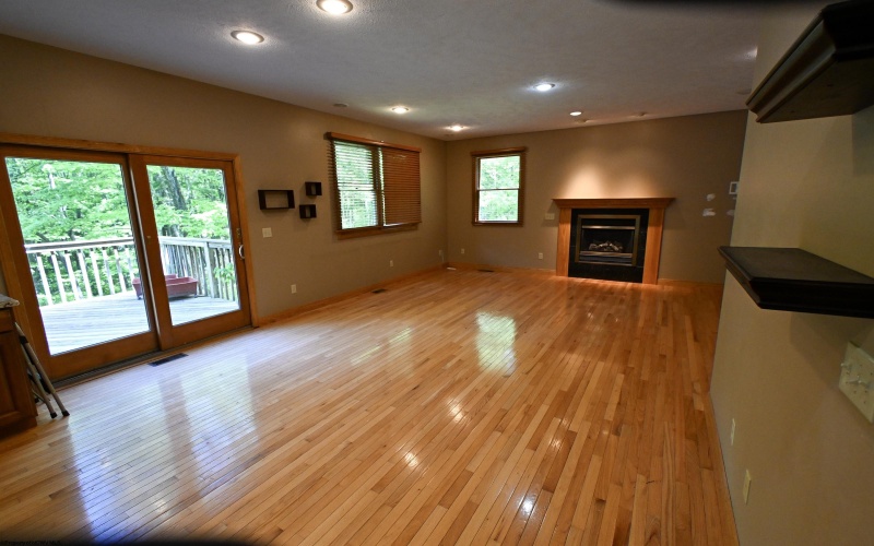308 Dove Drive, Morgantown, West Virginia 26508-4480, 5 Bedrooms Bedrooms, 10 Rooms Rooms,3 BathroomsBathrooms,Single Family Detached,For Sale,Dove,10164941