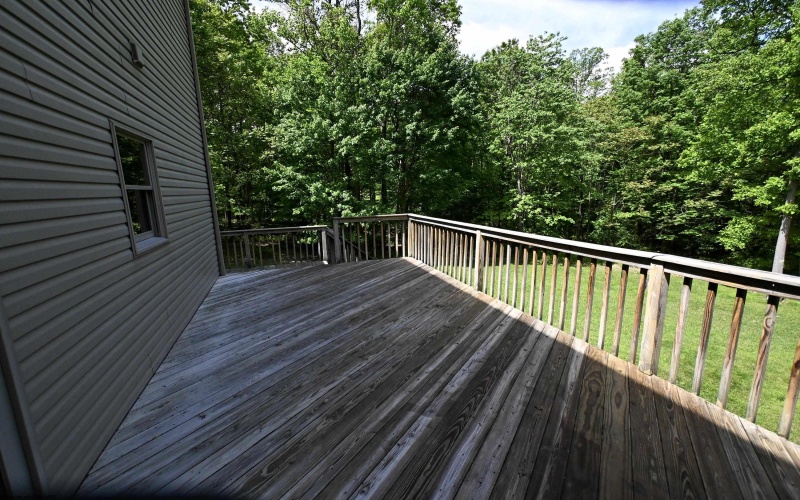 308 Dove Drive, Morgantown, West Virginia 26508-4480, 5 Bedrooms Bedrooms, 10 Rooms Rooms,3 BathroomsBathrooms,Single Family Detached,For Sale,Dove,10164941