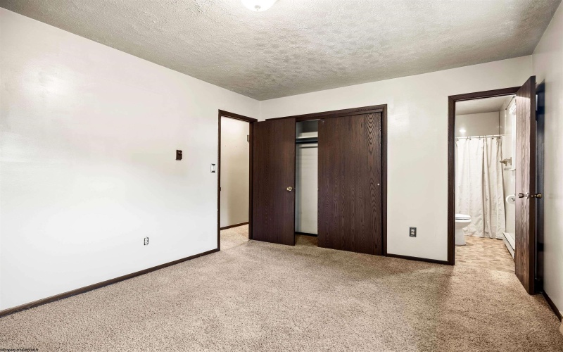 202 Braddock Street, Fairmont, West Virginia 26554, 3 Bedrooms Bedrooms, 8 Rooms Rooms,2 BathroomsBathrooms,Single Family Detached,For Sale,Braddock,10164984 202 Braddock Street, Fairmont, West Virginia 26554, 3 Bedrooms Bedrooms, 8 Rooms Rooms,2 BathroomsBathrooms,Single Family Detached,For Sale,Braddock,10164984