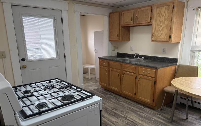55 Jones Avenue, Morgantown, West Virginia 26505, ,Multi-unit/income,For Sale,Jones,10164978