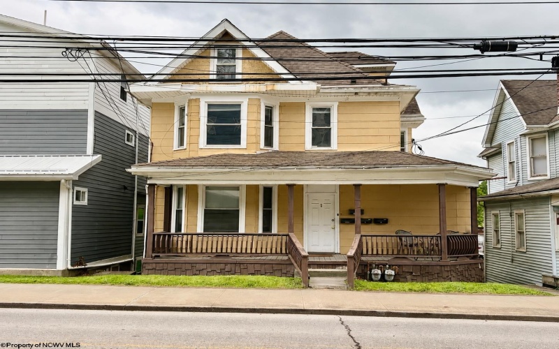221 Beechurst Avenue, Morgantown, West Virginia 26505, ,Multi-unit/income,For Sale,Beechurst,10164979