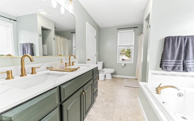 31 Antietam Drive, Morgantown, West Virginia 26508, 4 Bedrooms Bedrooms, 7 Rooms Rooms,2 BathroomsBathrooms,Single Family Detached,For Sale,Antietam,10164976