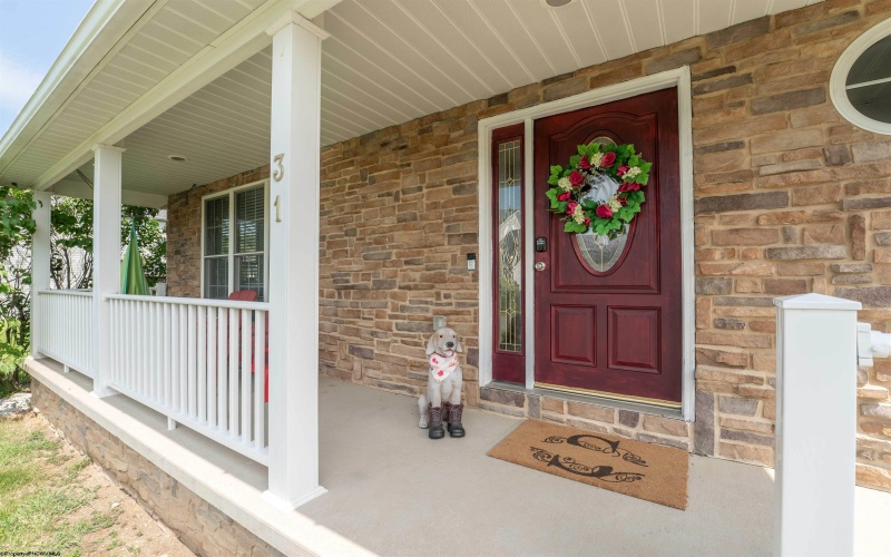 31 Antietam Drive, Morgantown, West Virginia 26508, 4 Bedrooms Bedrooms, 7 Rooms Rooms,2 BathroomsBathrooms,Single Family Detached,For Sale,Antietam,10164976