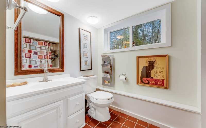 813 Ridgeway Avenue, Morgantown, West Virginia 26505, 3 Bedrooms Bedrooms, 10 Rooms Rooms,2 BathroomsBathrooms,Single Family Detached,For Sale,Ridgeway,10164960