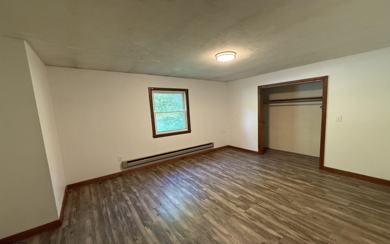 3652 Husky Highway, Farmington, West Virginia 26571, 2 Bedrooms Bedrooms, 4 Rooms Rooms,1 BathroomBathrooms,Single Family Detached,For Sale,Husky,10164975