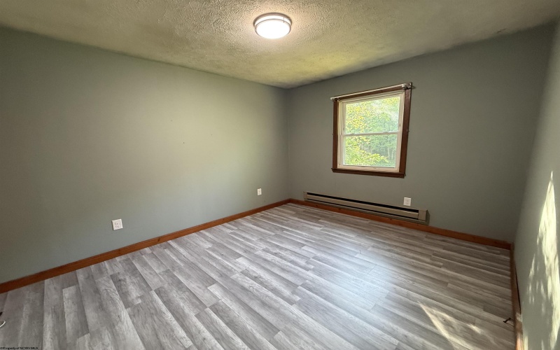 3652 Husky Highway, Farmington, West Virginia 26571, 2 Bedrooms Bedrooms, 4 Rooms Rooms,1 BathroomBathrooms,Single Family Detached,For Sale,Husky,10164975