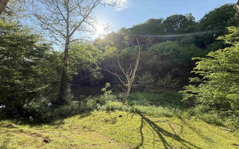 3652 Husky Highway, Farmington, West Virginia 26571, 2 Bedrooms Bedrooms, 4 Rooms Rooms,1 BathroomBathrooms,Single Family Detached,For Sale,Husky,10164975