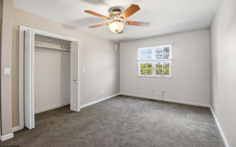 150 Sherwood Road, Bridgeport, West Virginia 26330, 3 Bedrooms Bedrooms, 8 Rooms Rooms,3 BathroomsBathrooms,Single Family Detached,For Sale,Sherwood,10164963
