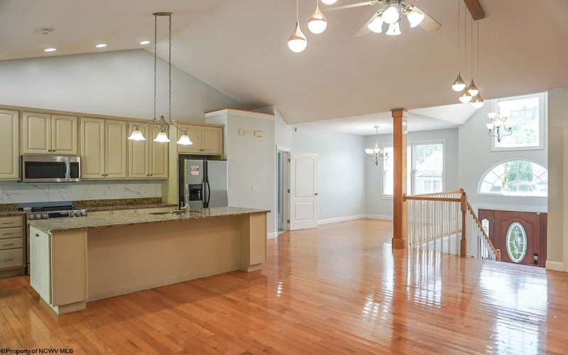 307 Villa View Drive, Morgantown, West Virginia 26505, 4 Bedrooms Bedrooms, 7 Rooms Rooms,3 BathroomsBathrooms,Single Family Detached,For Sale,Villa View,10164968