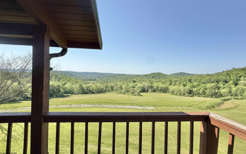 355 Bennett Road, Philippi, West Virginia 26416, 4 Bedrooms Bedrooms, 7 Rooms Rooms,2 BathroomsBathrooms,Single Family Detached,For Sale,Bennett,10164974