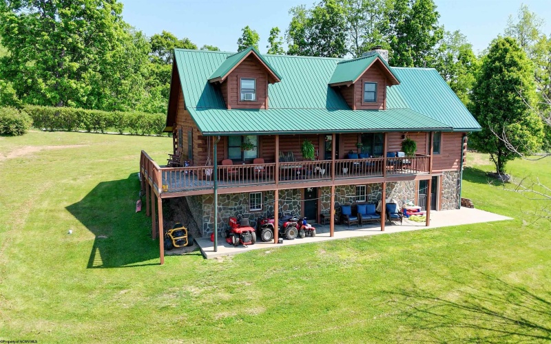 355 Bennett Road, Philippi, West Virginia 26416, 4 Bedrooms Bedrooms, 7 Rooms Rooms,2 BathroomsBathrooms,Single Family Detached,For Sale,Bennett,10164974