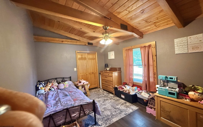 355 Bennett Road, Philippi, West Virginia 26416, 4 Bedrooms Bedrooms, 7 Rooms Rooms,2 BathroomsBathrooms,Single Family Detached,For Sale,Bennett,10164974